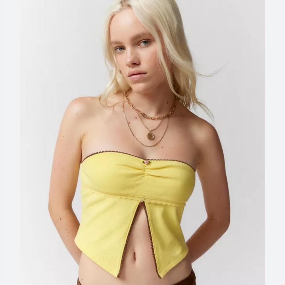 Kimchi Blue Yellow Slit tube top